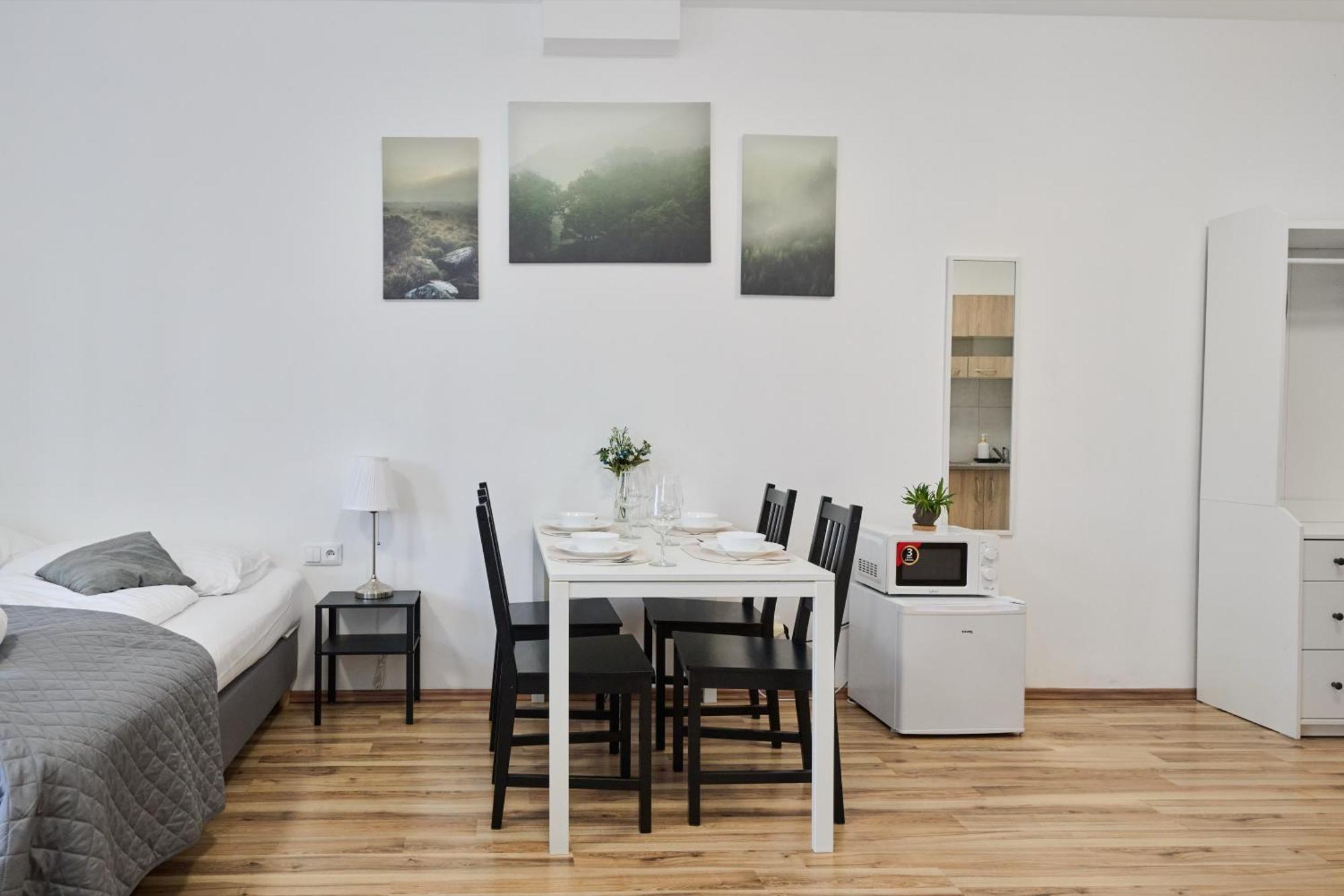 Mira Apartments - Prague — Fotky 3
