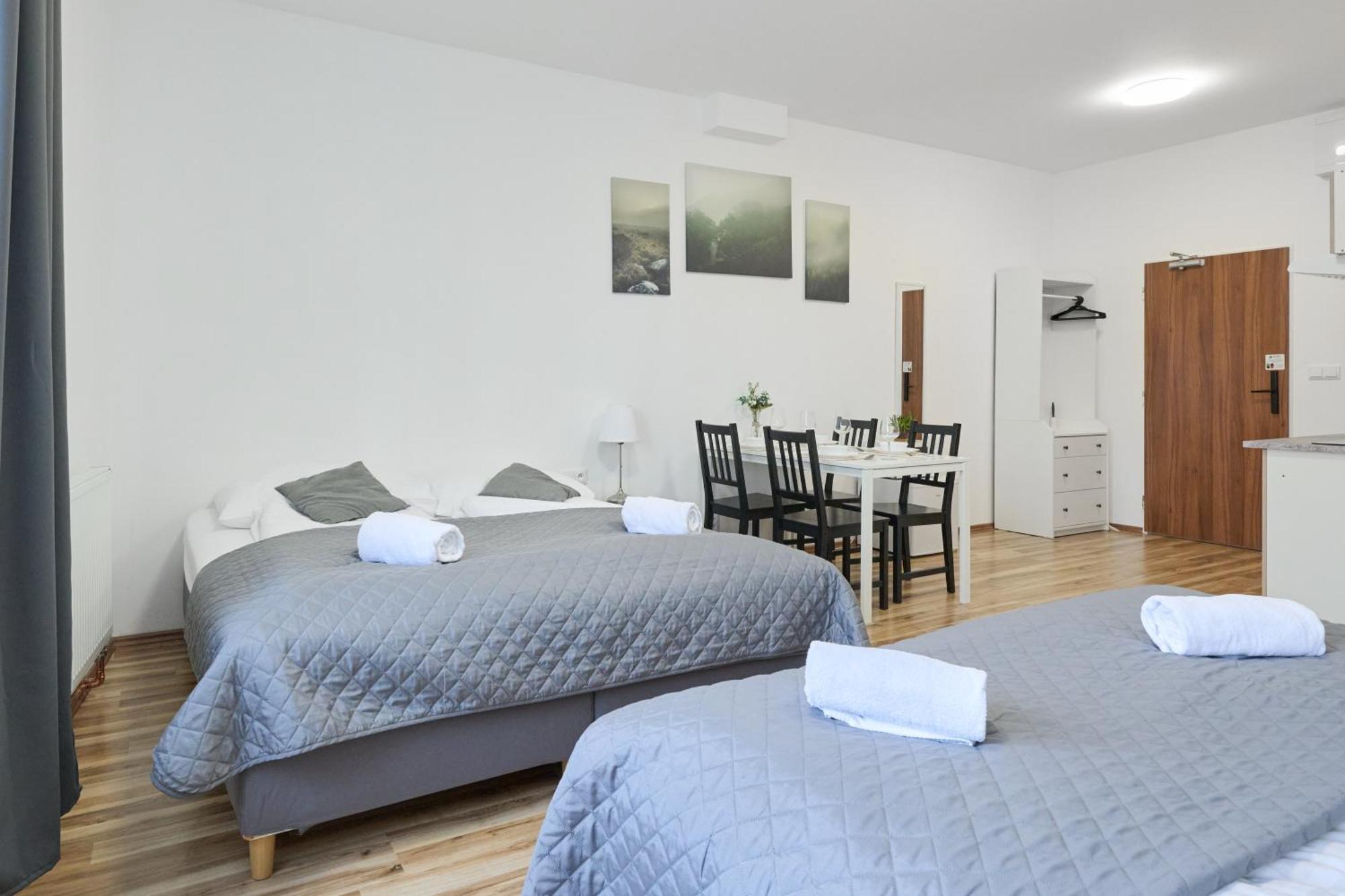 Mira Apartments - Prague, Prague